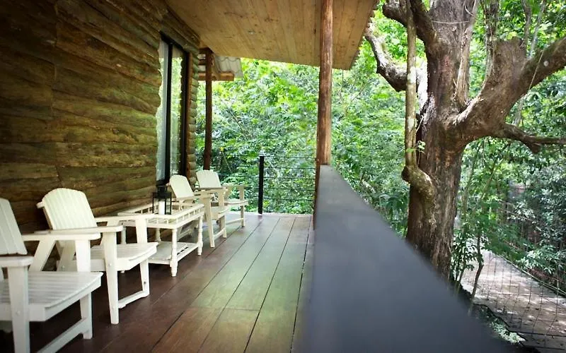 Helpa Eco Cabins Bayaguana 3*,