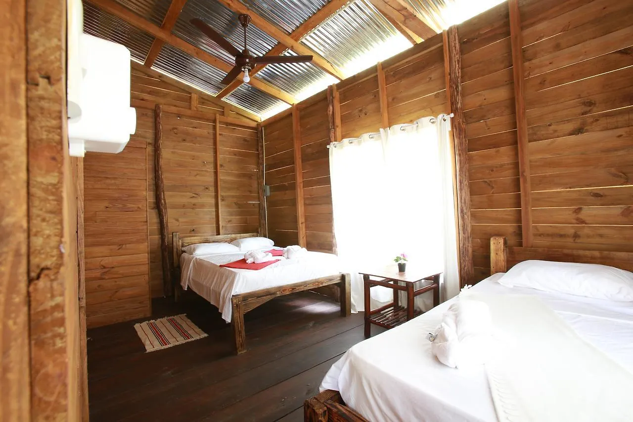 Helpa Eco Cabins Bayaguana