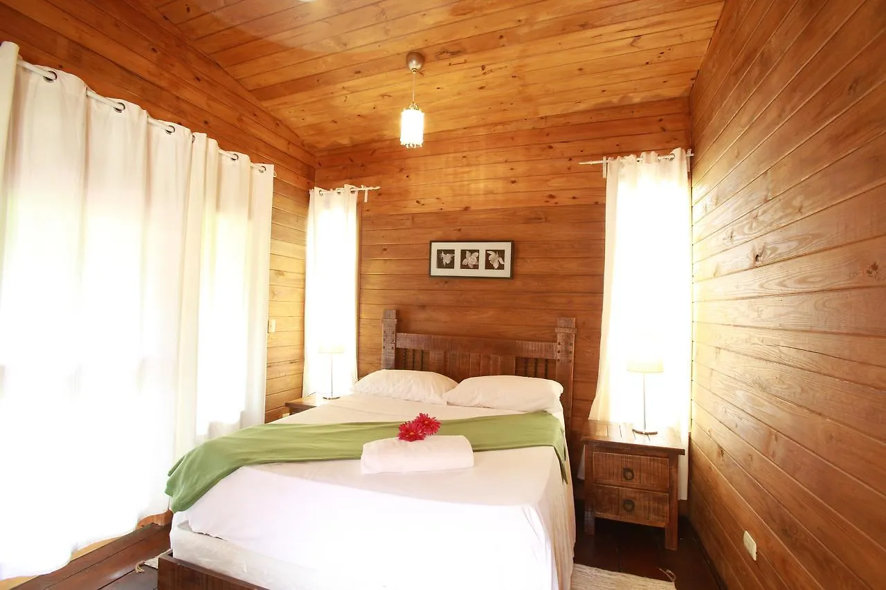 Helpa Eco Cabins Bayaguana Hotel