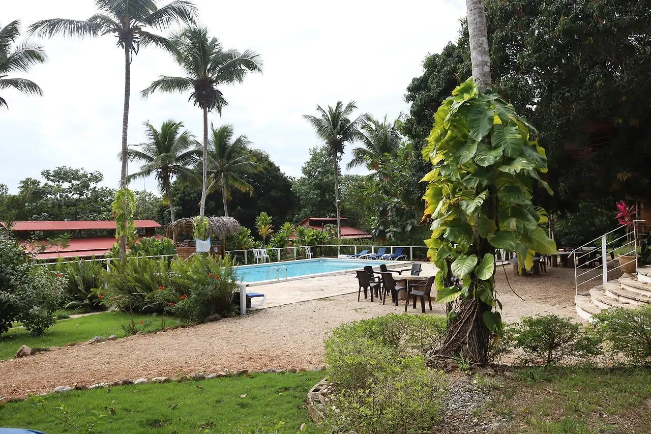 Hotel Helpa Eco Cabins Bayaguana